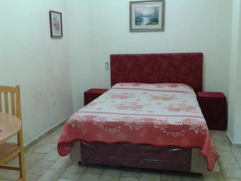 Hummingbird Hostel سيوداد ديل إستي المظهر الخارجي الصورة